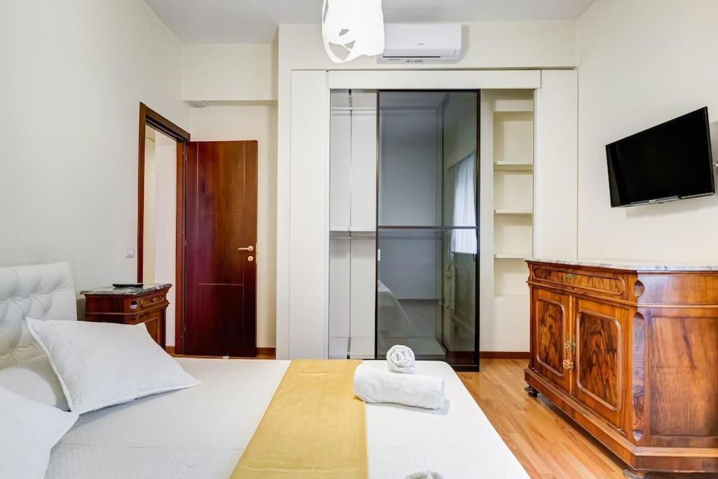 Exclusive Apartment In Eur Lake روما المظهر الخارجي الصورة