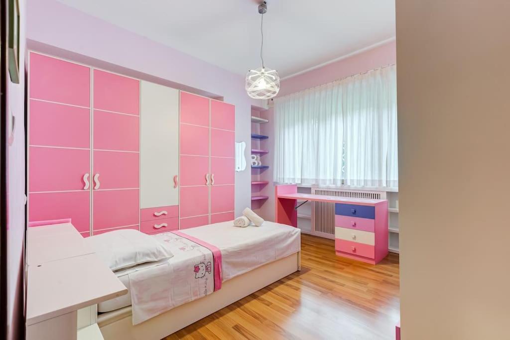Exclusive Apartment In Eur Lake روما المظهر الخارجي الصورة