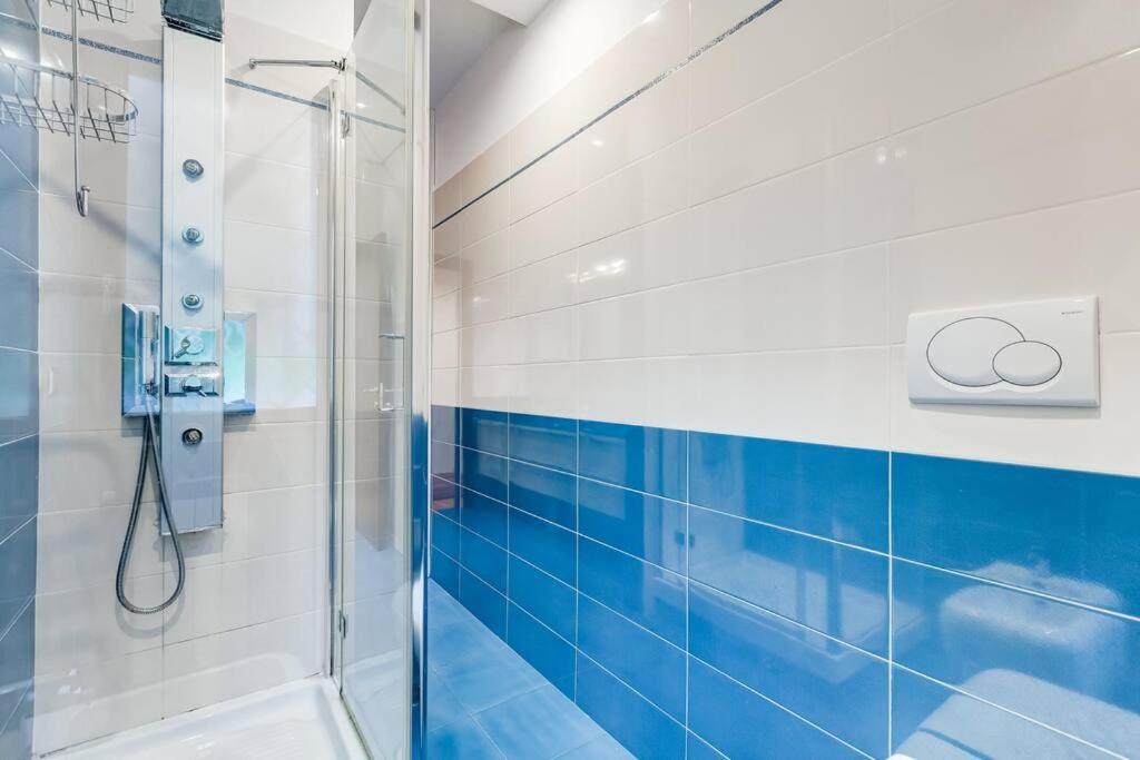 Exclusive Apartment In Eur Lake روما المظهر الخارجي الصورة
